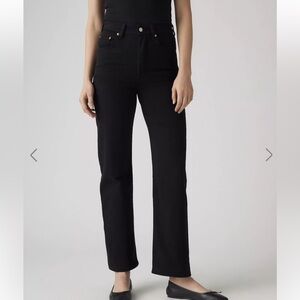 Levi’s High-Rise Straight Leg Black Ankle Jeans